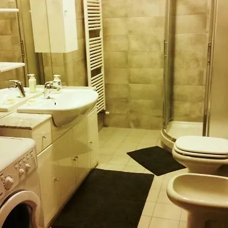 بيت للعطل Studio Flat 111 Via Francesco Zanardi